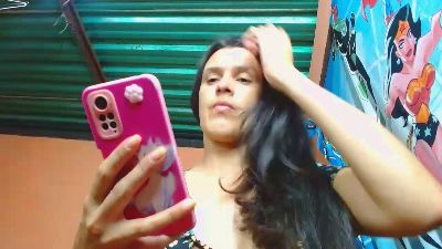 Anniee_luna20 from Chile