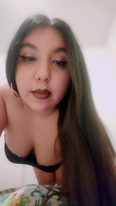 Cami_l0v from Chile