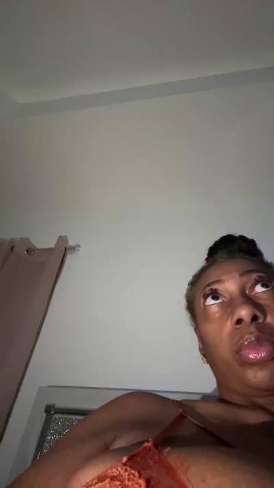 Madam_Glam from United States