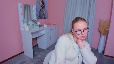 ShaylaAustin from United States
