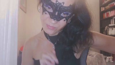 TinyWife from Italy