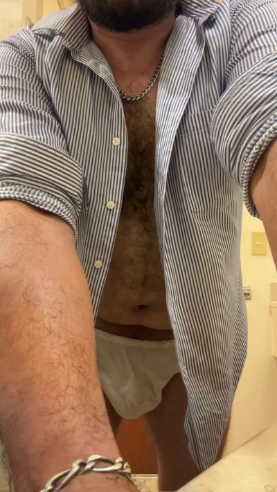 adrianlhot from Mexico