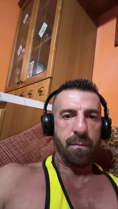 builder1 from Italy
