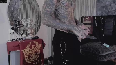 onceagain97 from Colombia