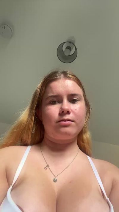 rosydee_nonnude from United Kingdom