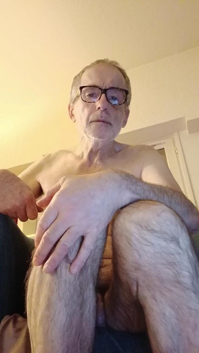 sacha319 from France