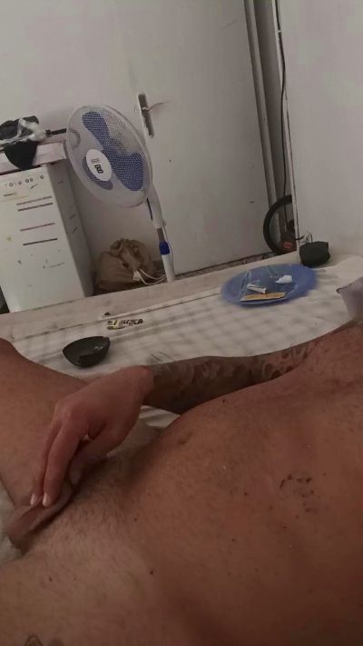 sergiohott3 from Spain