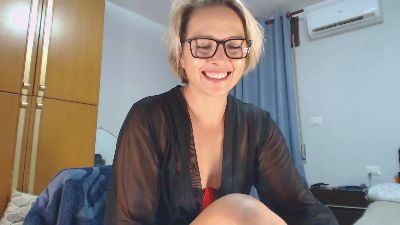 smeralda33 from Italy